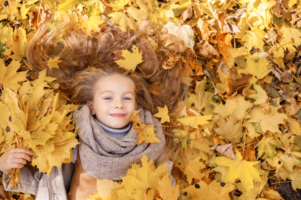 Scoprire l’autunno con i bambini: idee e libri per viverlo insieme.