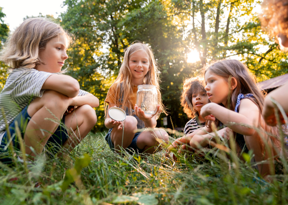 gioco natura esplorazione bambini amicizia