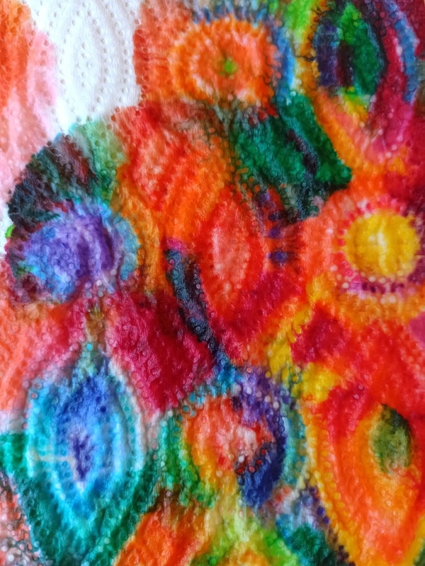 colore acqua carta bagnata