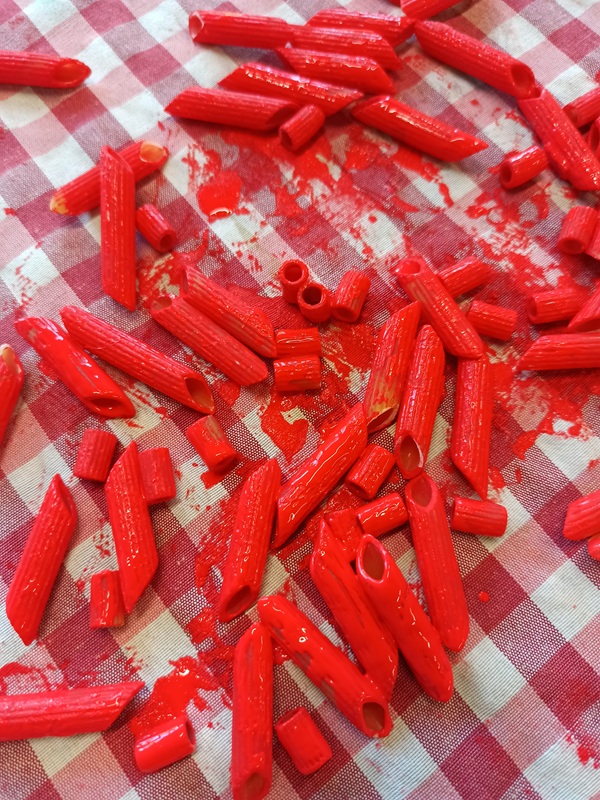 pasta con tempera rossa